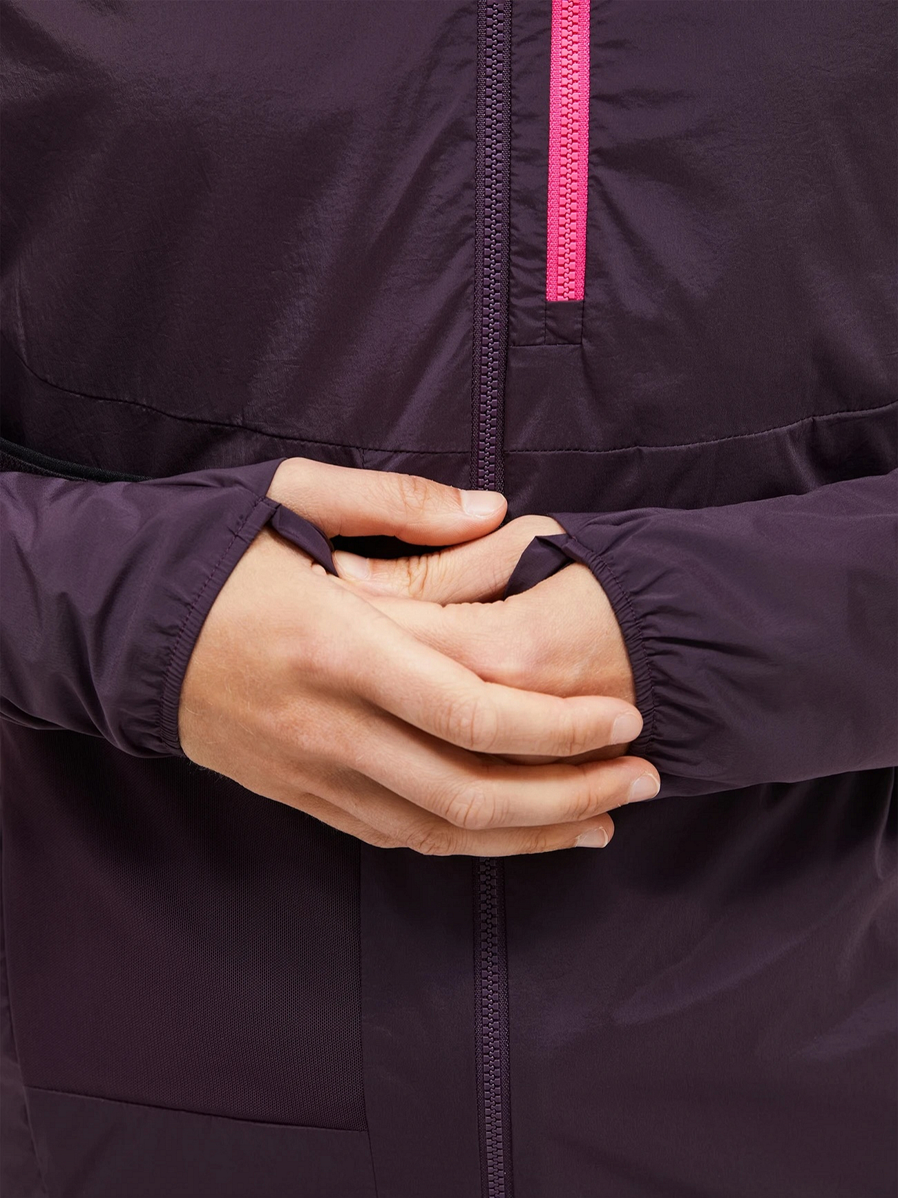 W Vislight Alpha Jacket (FW24) - Peak Performance Whistler